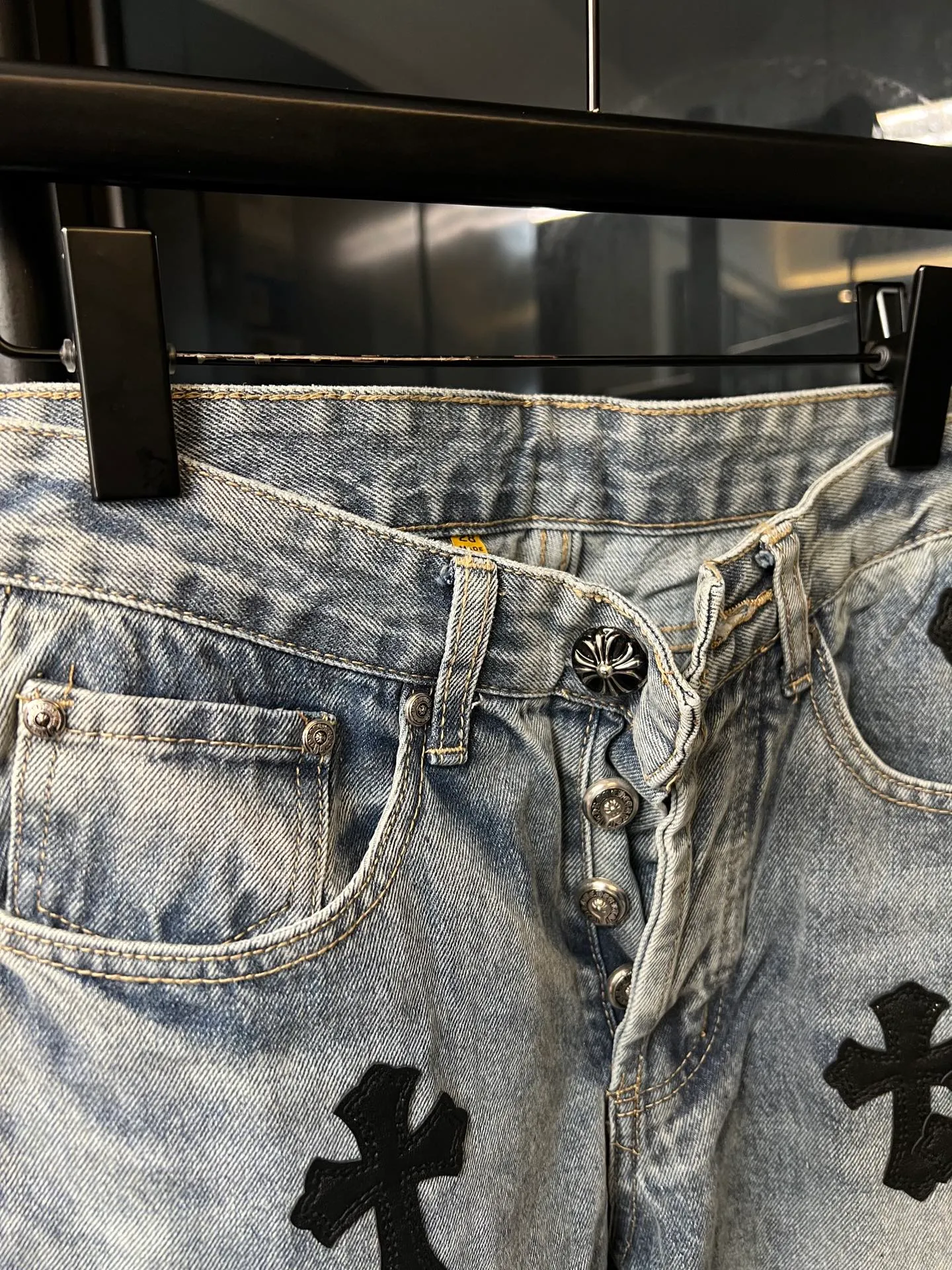 P280 [Next day] Chrome Hearts 25Ss cH Crow stitched cross patch leather heavy duty jeans (blue) Size: 28 30 32 34 36 (corresponding to s-xxl) Detailed sizes can be found in Figure 9